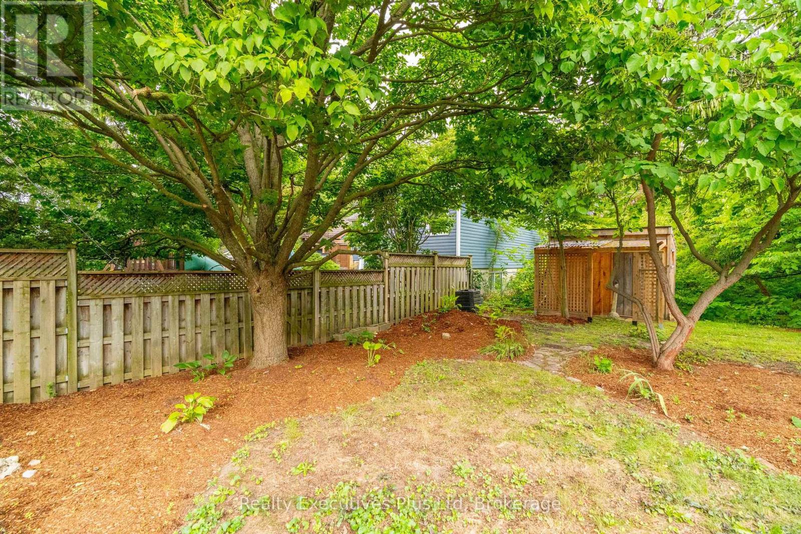 61 Hearn Avenue, Guelph, Ontario  N1H 5Y6 - Photo 39 - X12366063