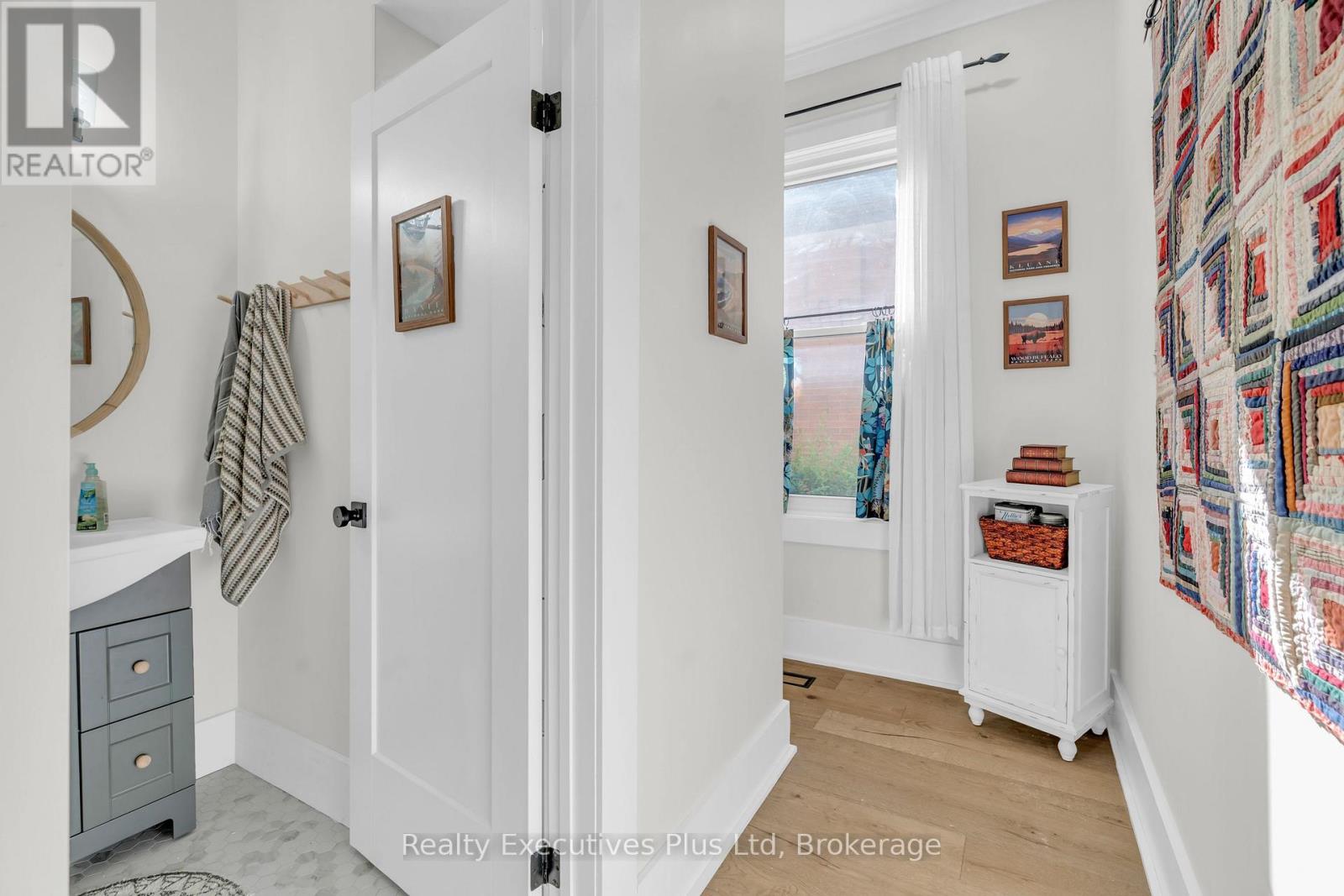 61 Hearn Avenue, Guelph, Ontario  N1H 5Y6 - Photo 30 - X12366063