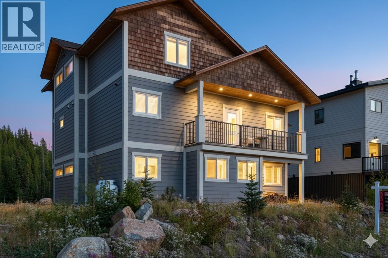 152 CLEARVIEW Crescent, apex mountain, British Columbia