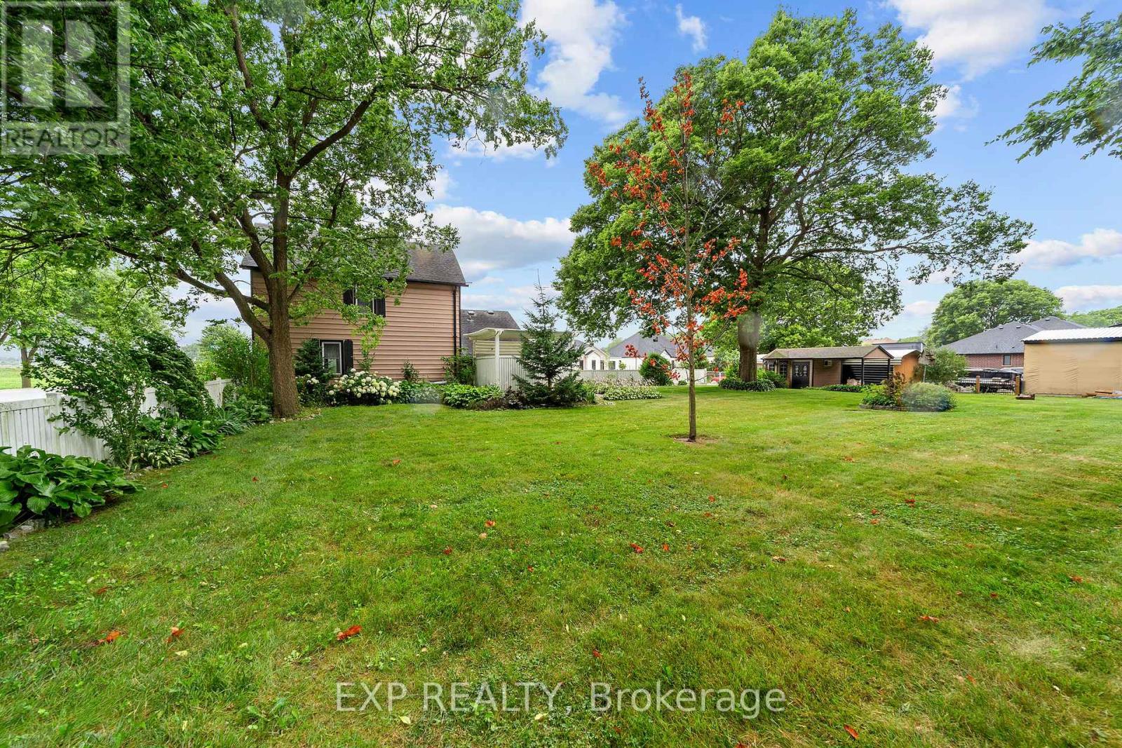 21332 Wilson Street, Middlesex Centre, Ontario  N0L 1E0 - Photo 18 - X12359182