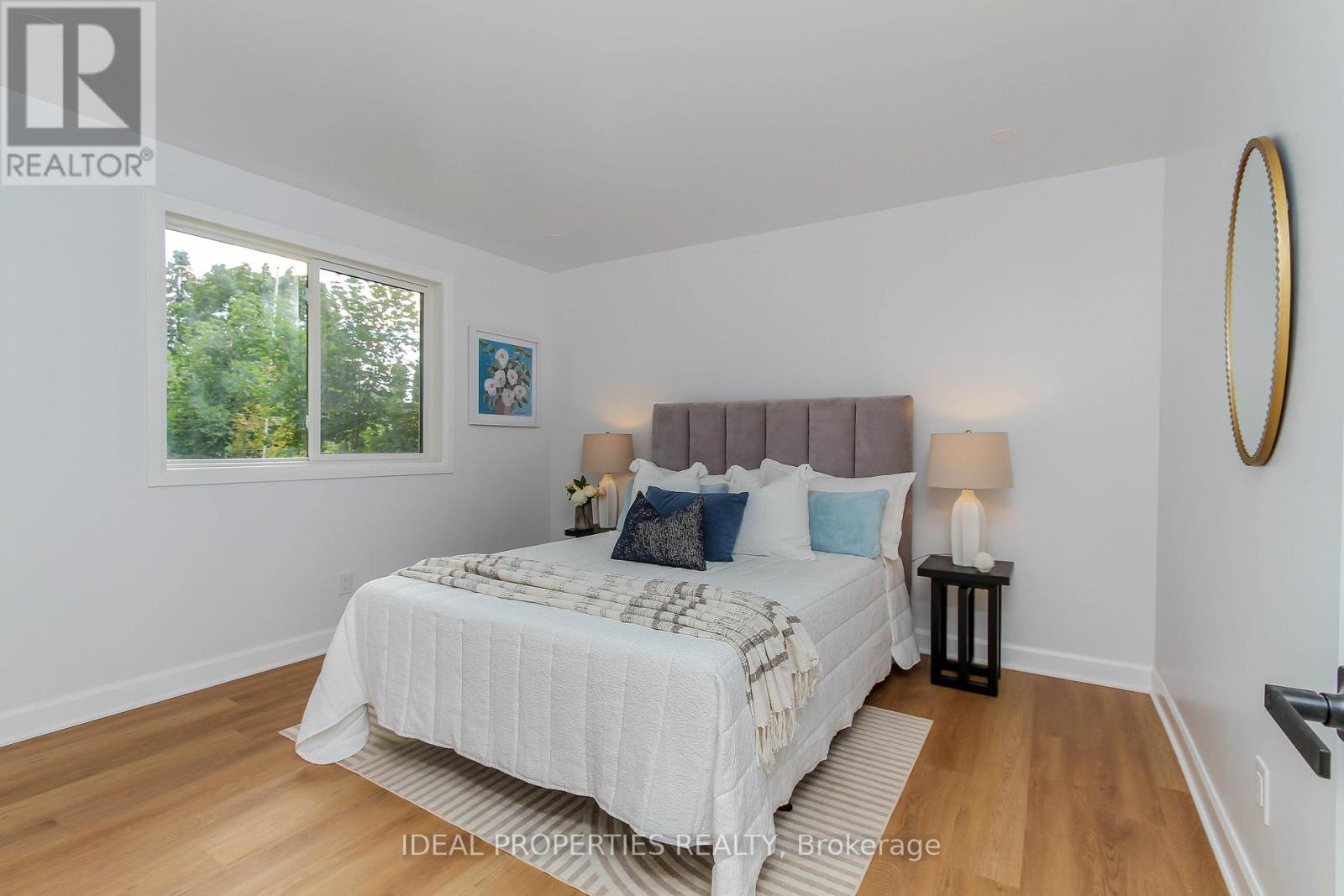1796 Saunderson Drive, Ottawa, Ontario  K1G 2C2 - Photo 21 - X12363485
