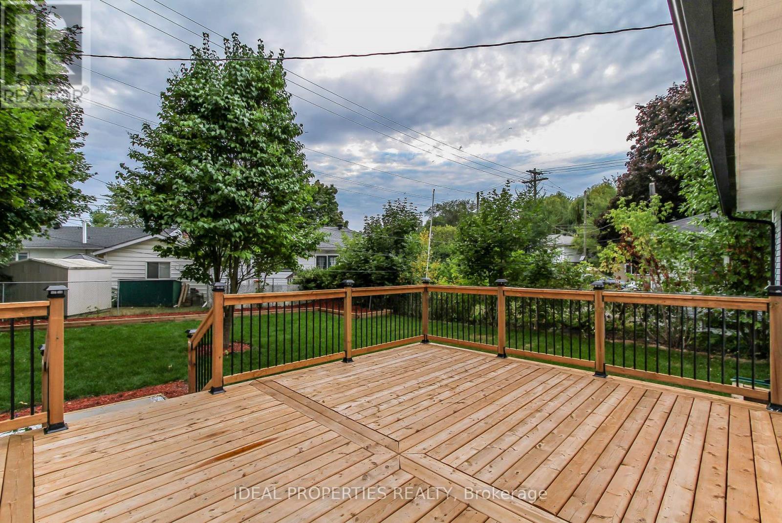 1796 Saunderson Drive, Ottawa, Ontario  K1G 2C2 - Photo 39 - X12363485
