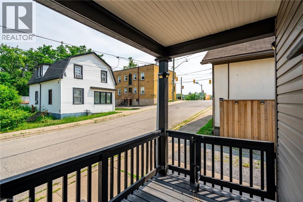 1 Prince Street, St. Catharines, Ontario  L2R 3X6 - Photo 5 - 40751566