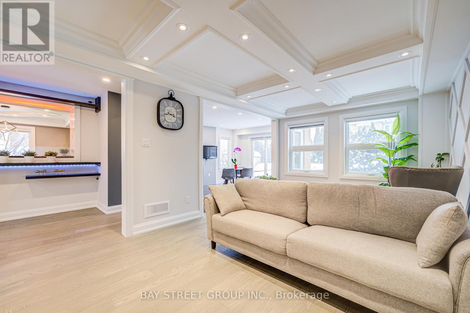 48 Coldstream Crescent, Richmond Hill, Ontario  L4S 1E5 - Photo 10 - N12367600