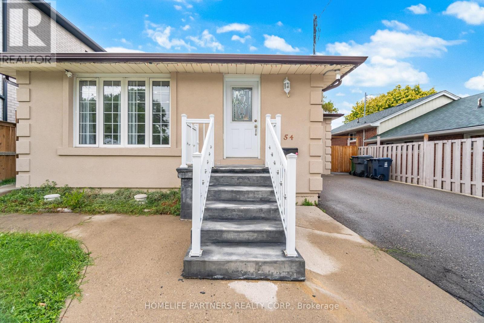 Property at 54 FORDWICH CRESCENT image 3