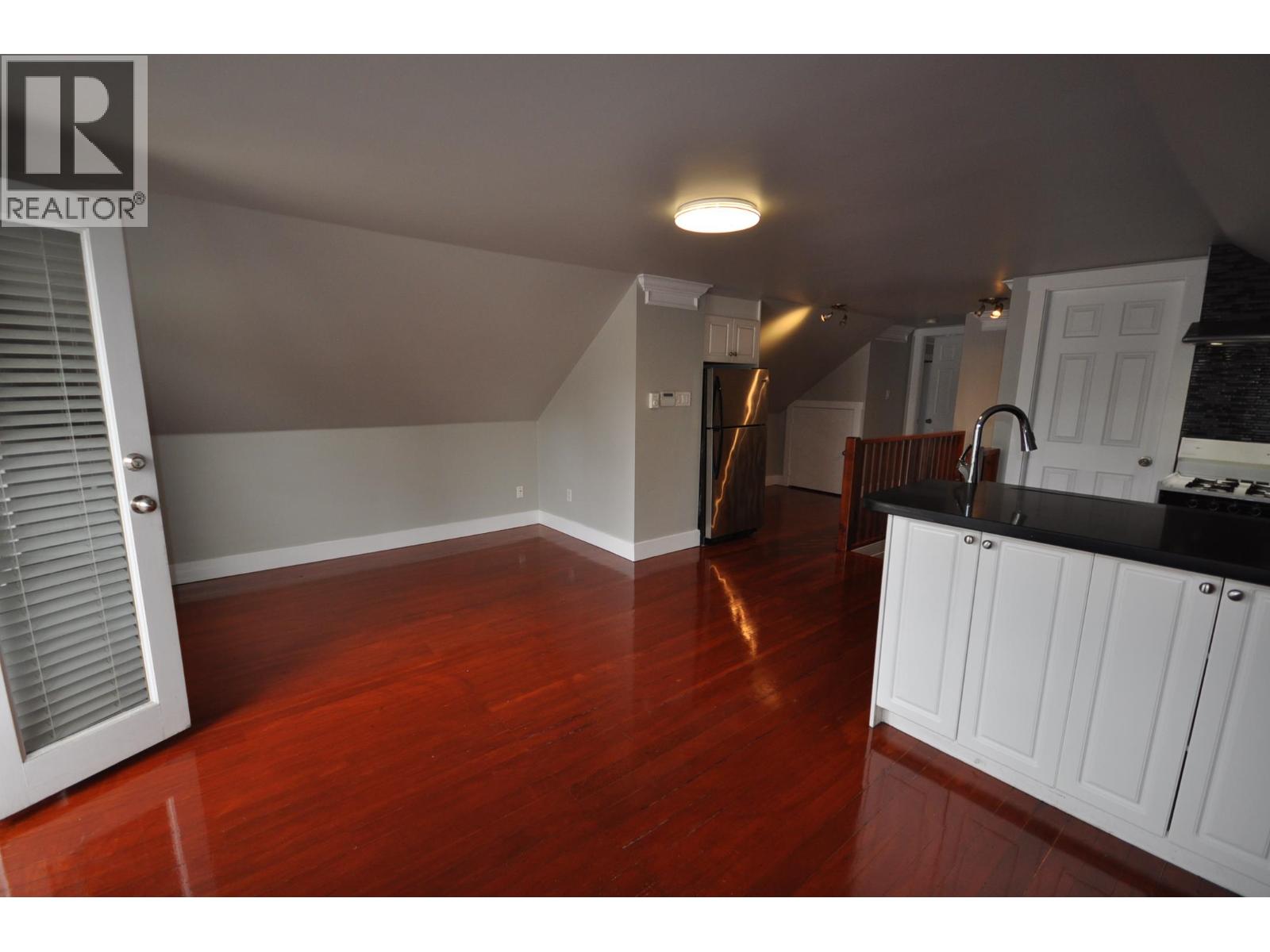 7505 Kingsway, Burnaby, British Columbia  V3N 3C1 - Photo 14 - R3039586