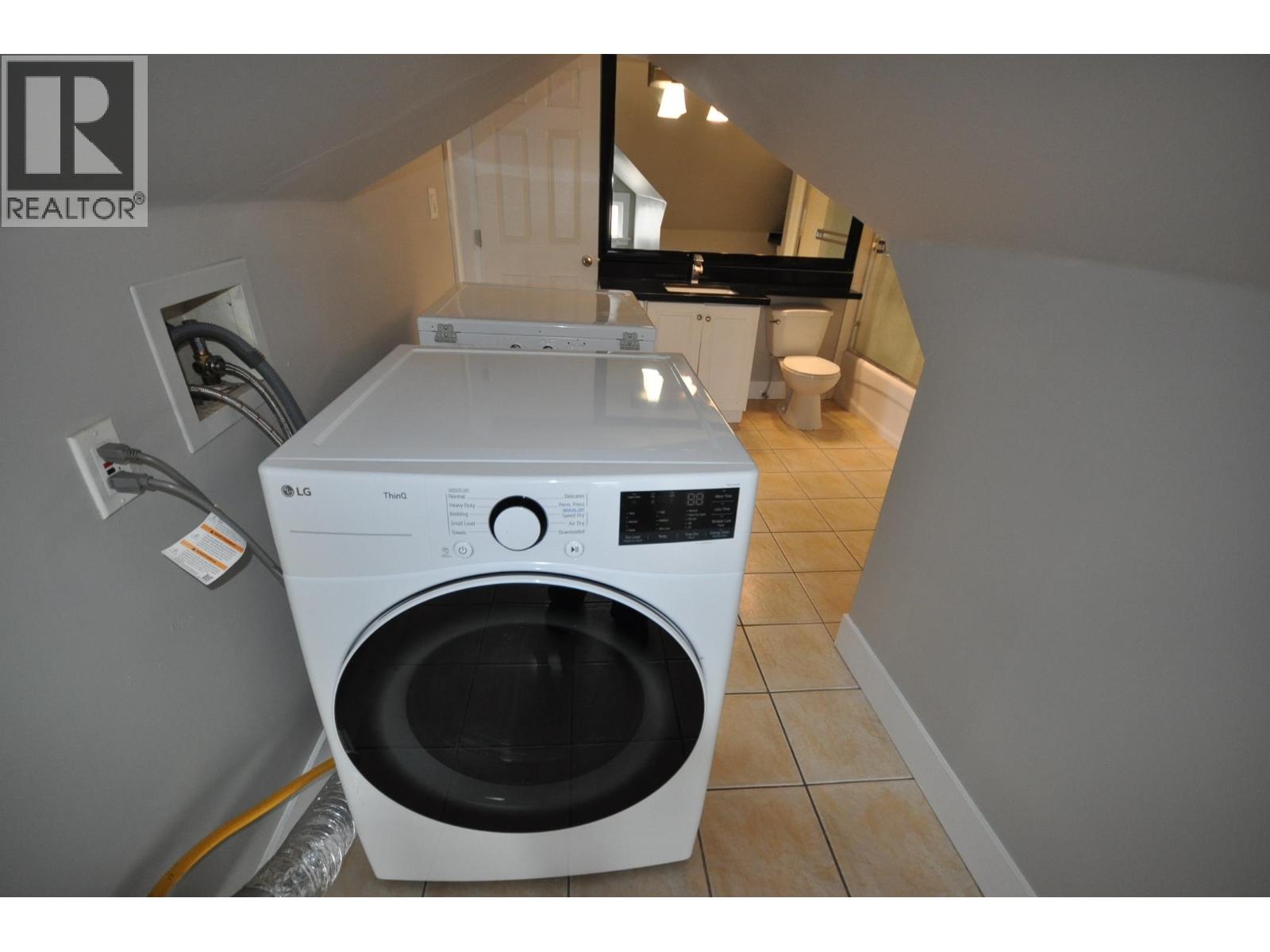 7505 Kingsway, Burnaby, British Columbia  V3N 3C1 - Photo 20 - R3039586