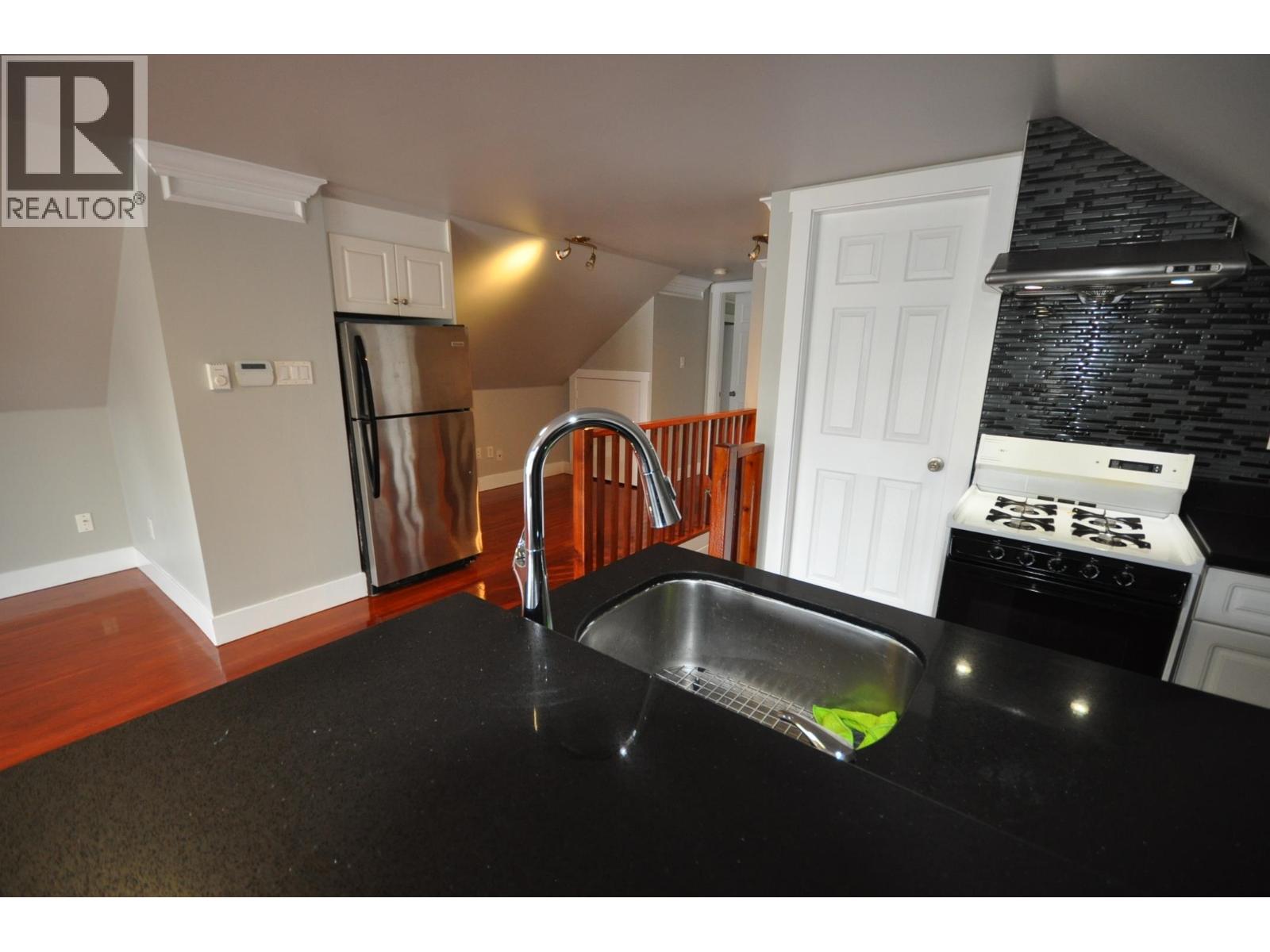 7505 Kingsway, Burnaby, British Columbia  V3N 3C1 - Photo 19 - R3039586