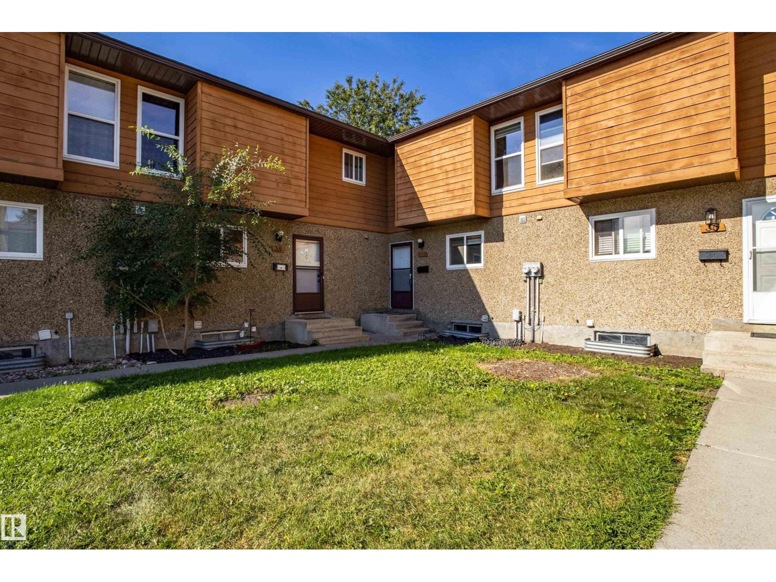 #37 3812 20 Av Nw Nw, Edmonton, Alberta  T6L 4B2 - Photo 3 - E4454967