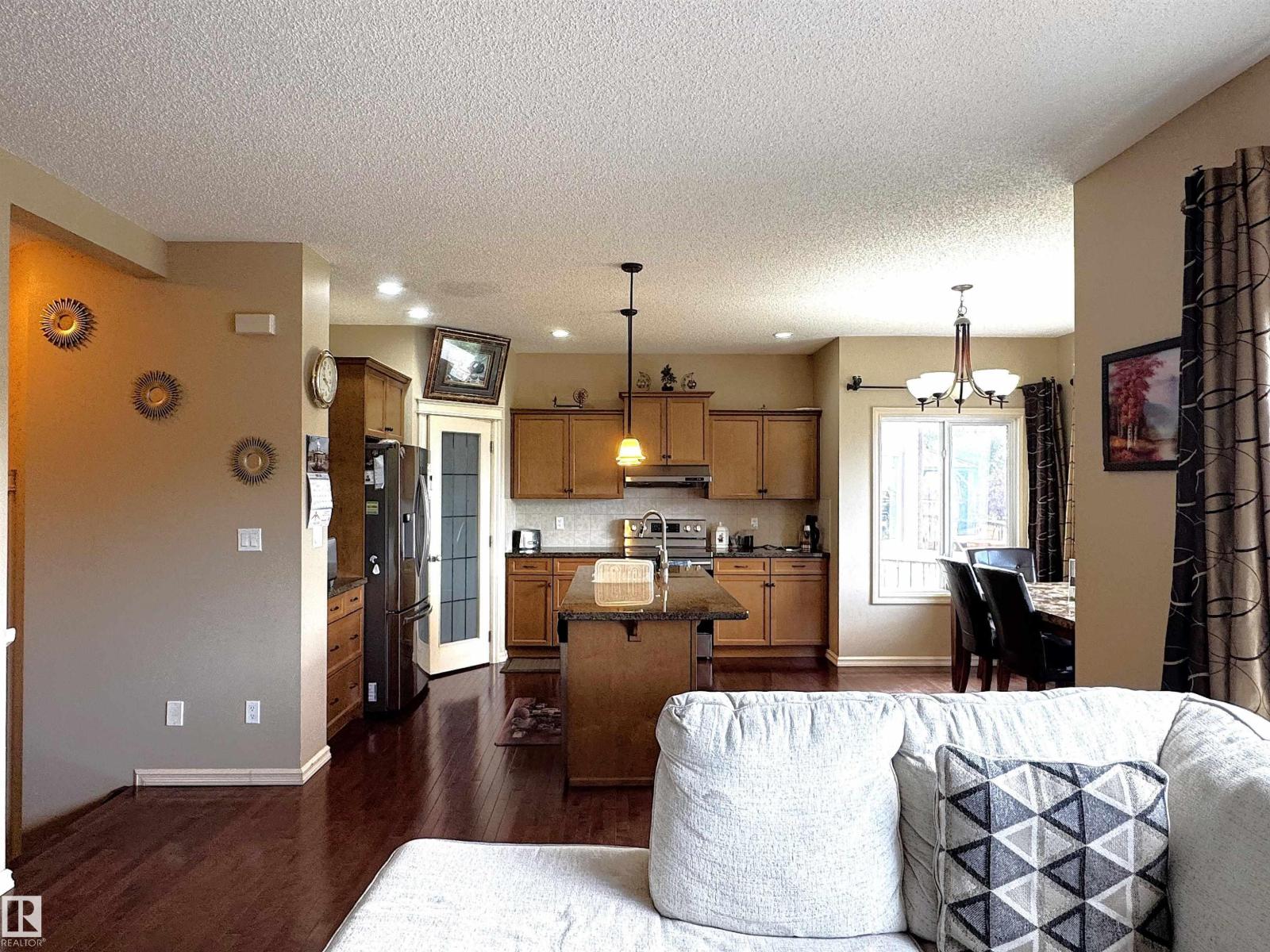 3756 13 St Nw, Edmonton, Alberta  T6T 0E5 - Photo 11 - E4454968