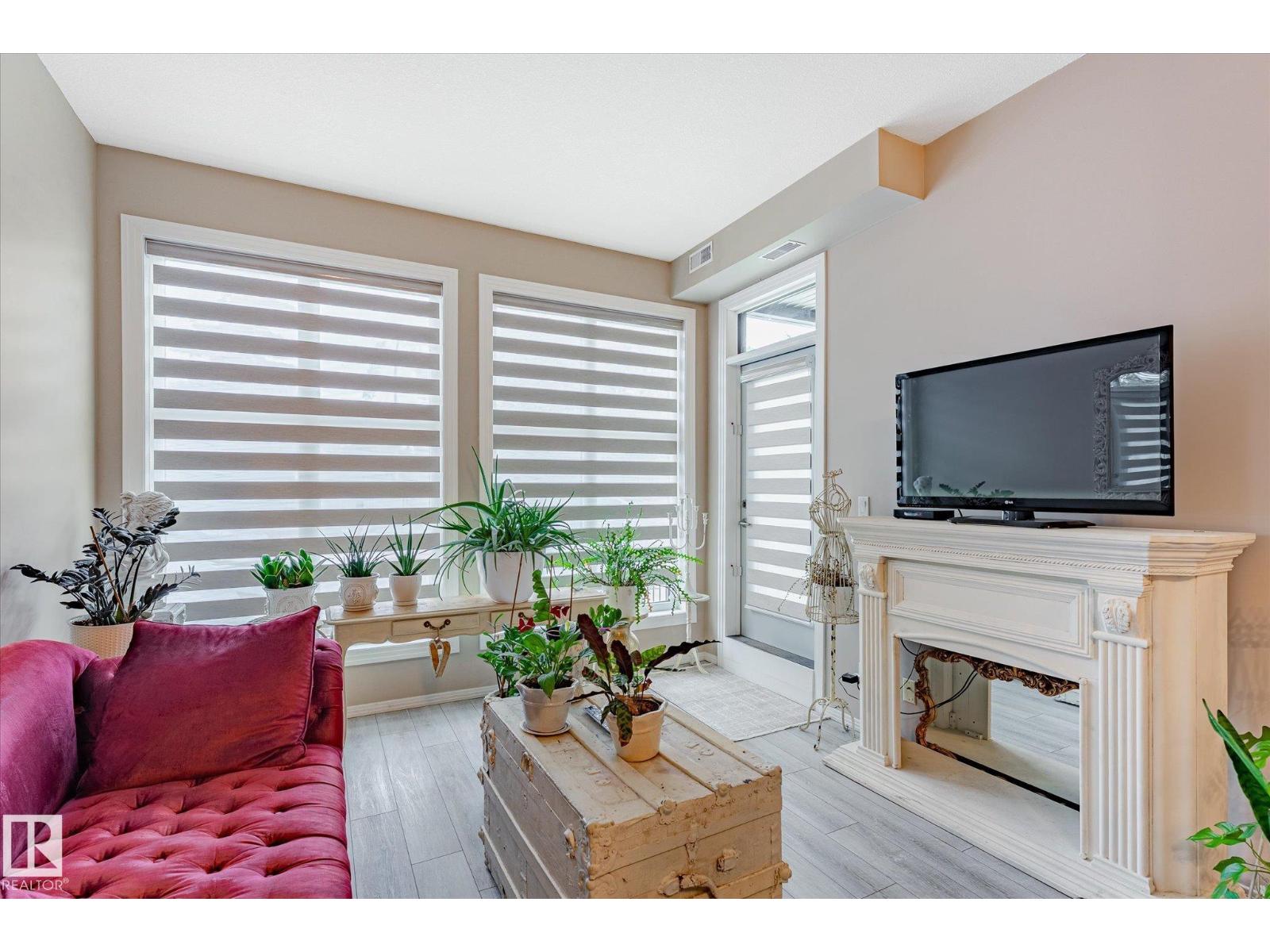#103 10531 117 St Nw, Edmonton, Alberta  T5H 0A8 - Photo 3 - E4454969