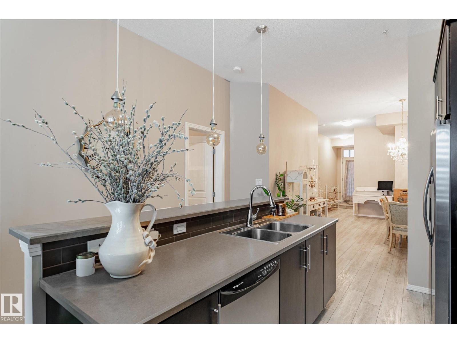 #103 10531 117 St Nw, Edmonton, Alberta  T5H 0A8 - Photo 8 - E4454969
