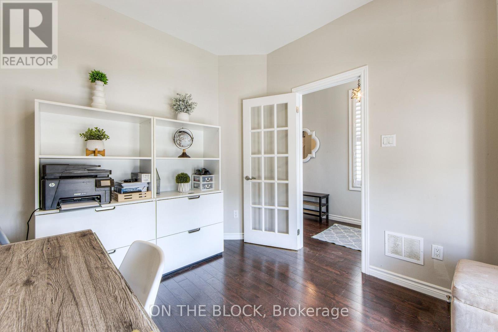 59 Hawke Crescent, New Tecumseth, Ontario  L0G 1W0 - Photo 6 - N12358431
