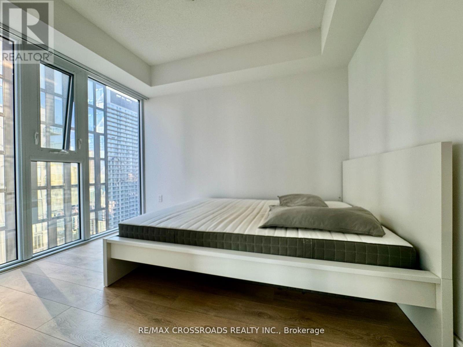 3711 - 50 Wellesley Street E, Toronto (Church-Yonge Corridor), Ontario  M4Y 0C8 - Photo 7 - C12367678