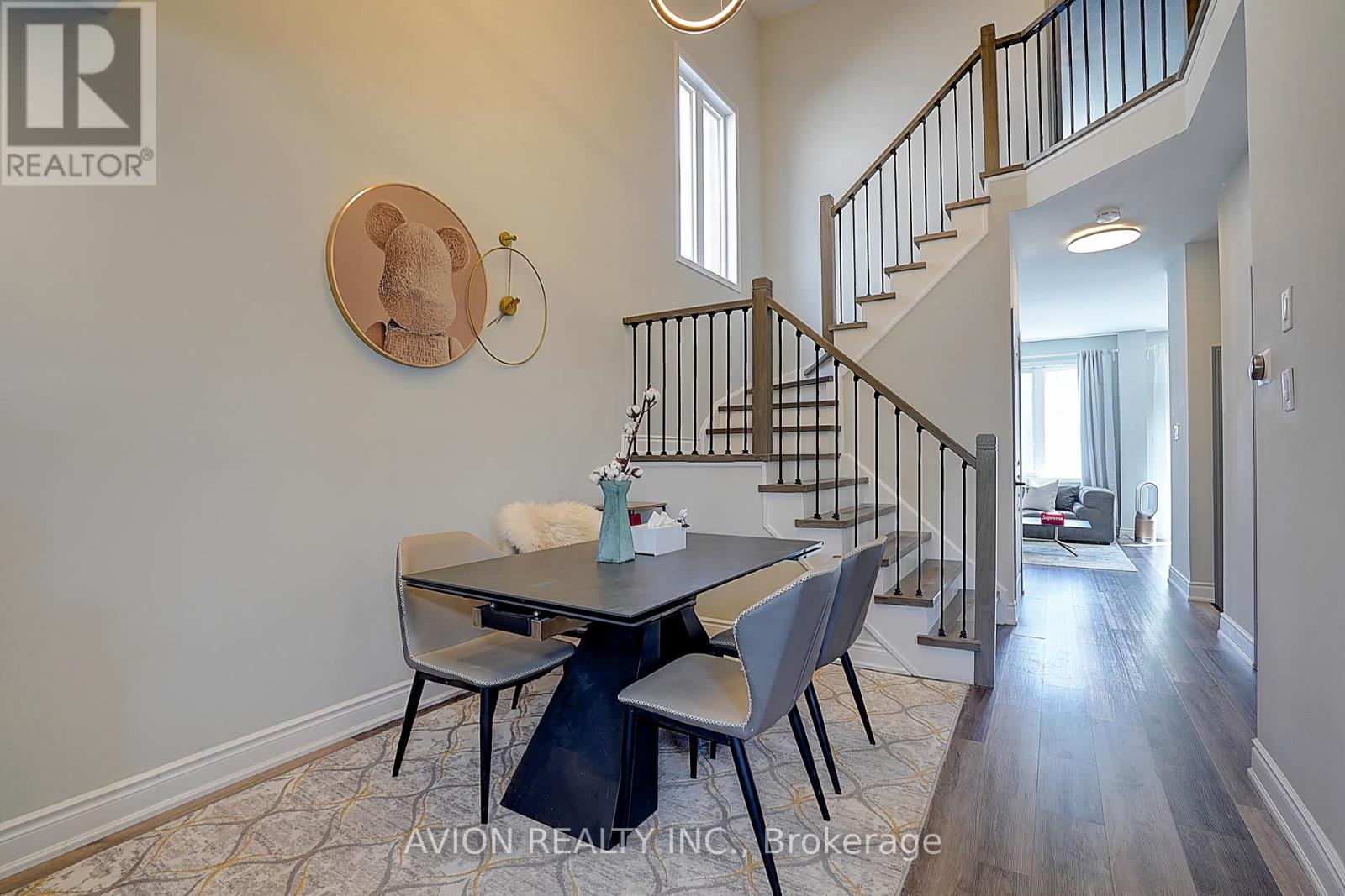 67 Oakford Drive, Markham, Ontario  L6C 2Y7 - Photo 10 - N12367677