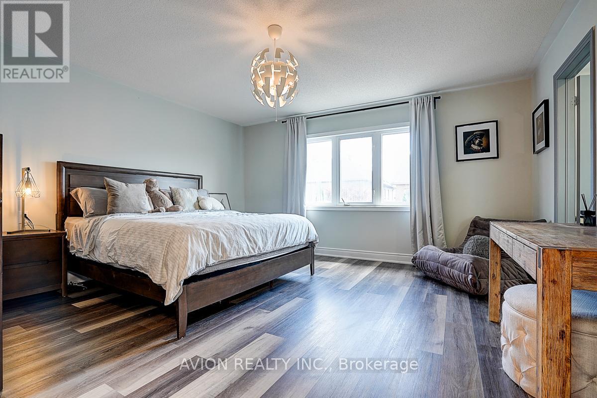 67 Oakford Drive, Markham, Ontario  L6C 2Y7 - Photo 27 - N12367677