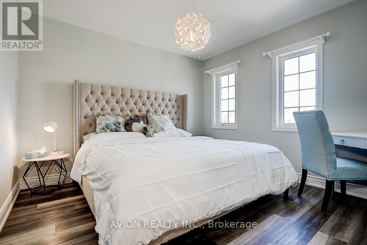 67 Oakford Drive, Markham, Ontario  L6C 2Y7 - Photo 29 - N12367677