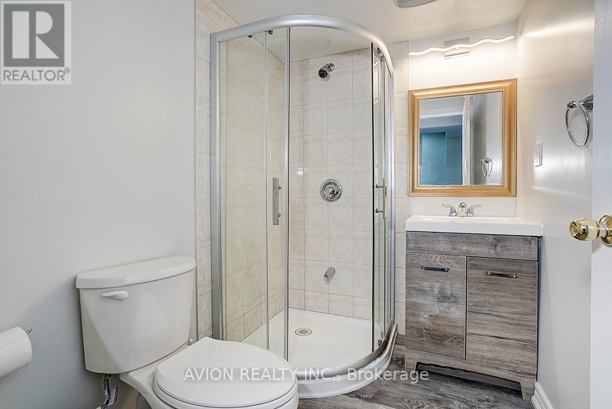 67 Oakford Drive, Markham, Ontario  L6C 2Y7 - Photo 38 - N12367677