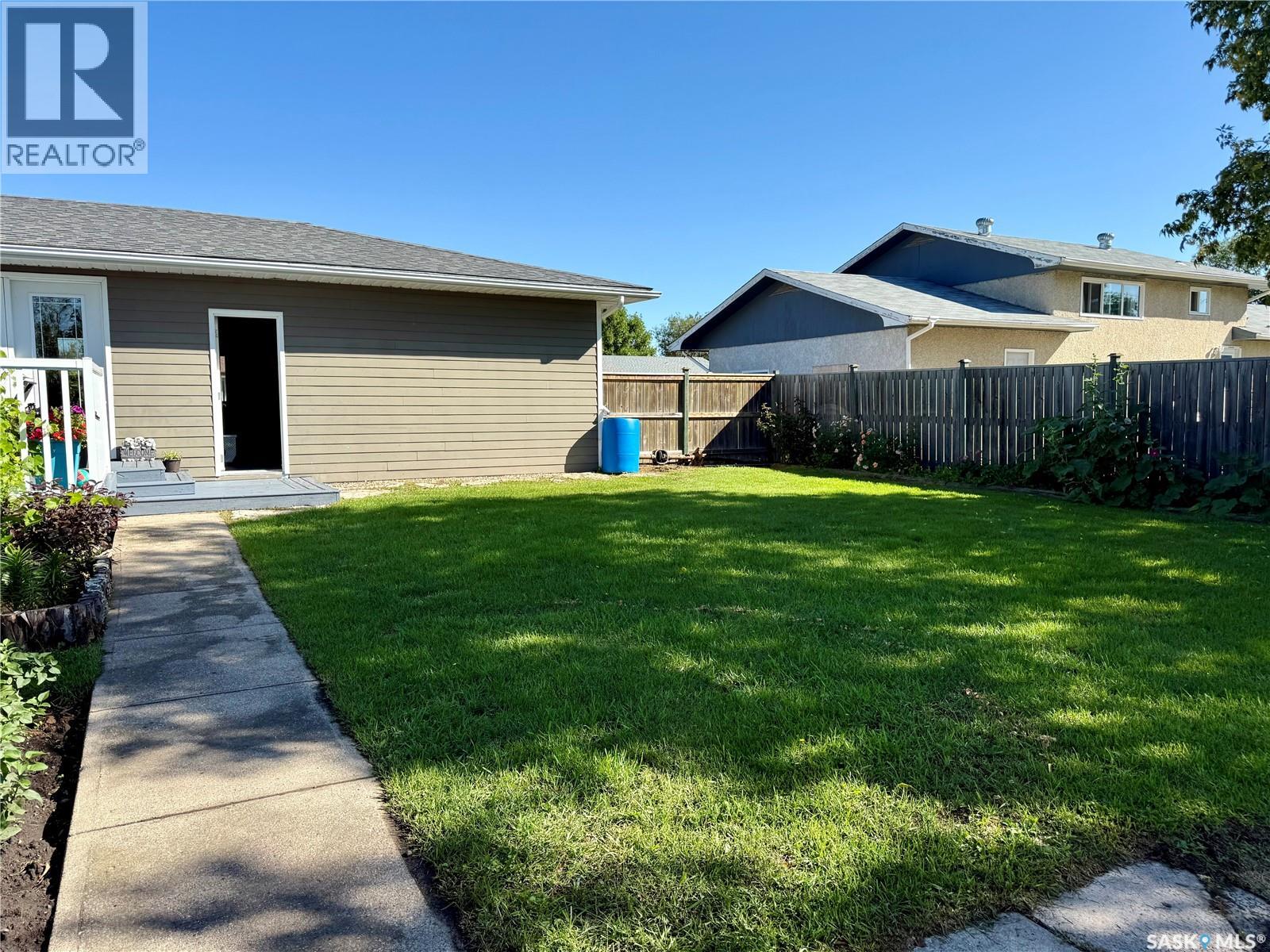 51 King Crescent, Humboldt, Saskatchewan  S0K 2A0 - Photo 45 - SK016297