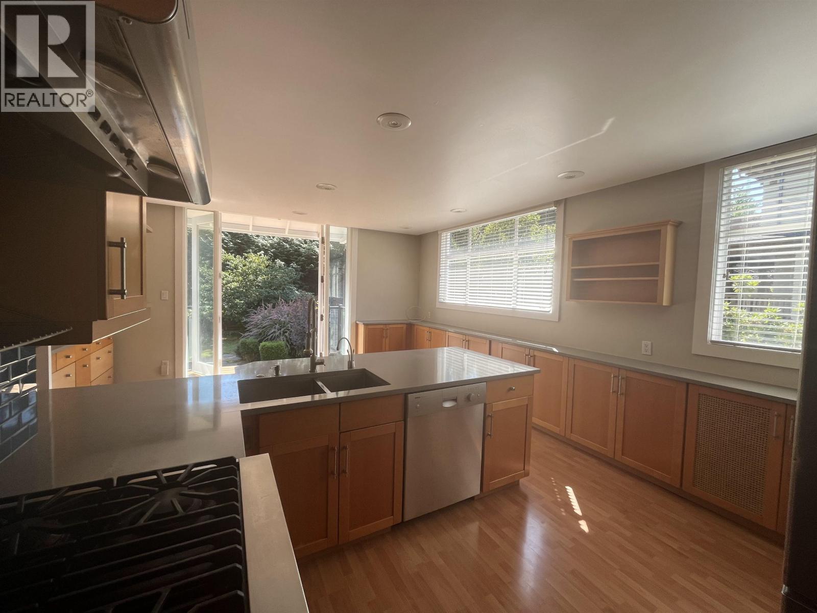 1xxx Matthews, Vancouver, British Columbia  V6H 1W4 - Photo 12 - R3031721