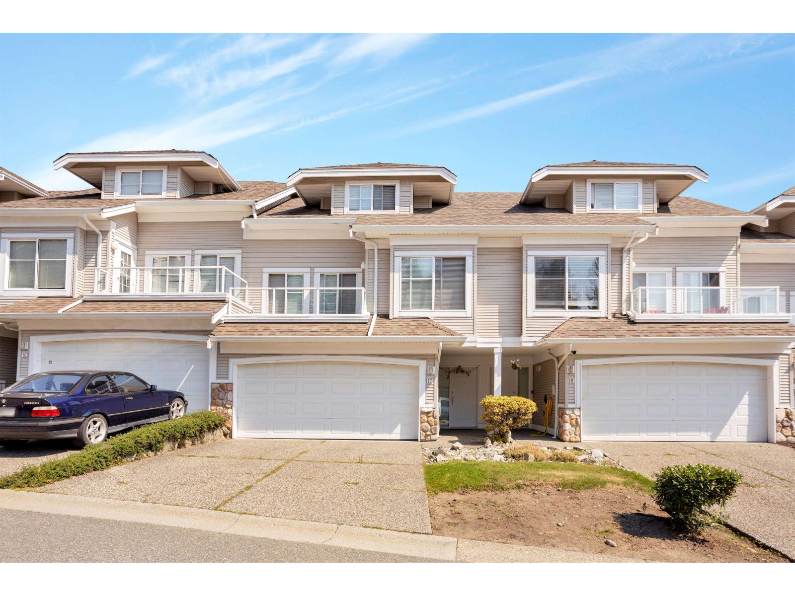 17 31501 Upper Maclure Road, Abbotsford, British Columbia  V2T 5S6 - Photo 2 - R2969176