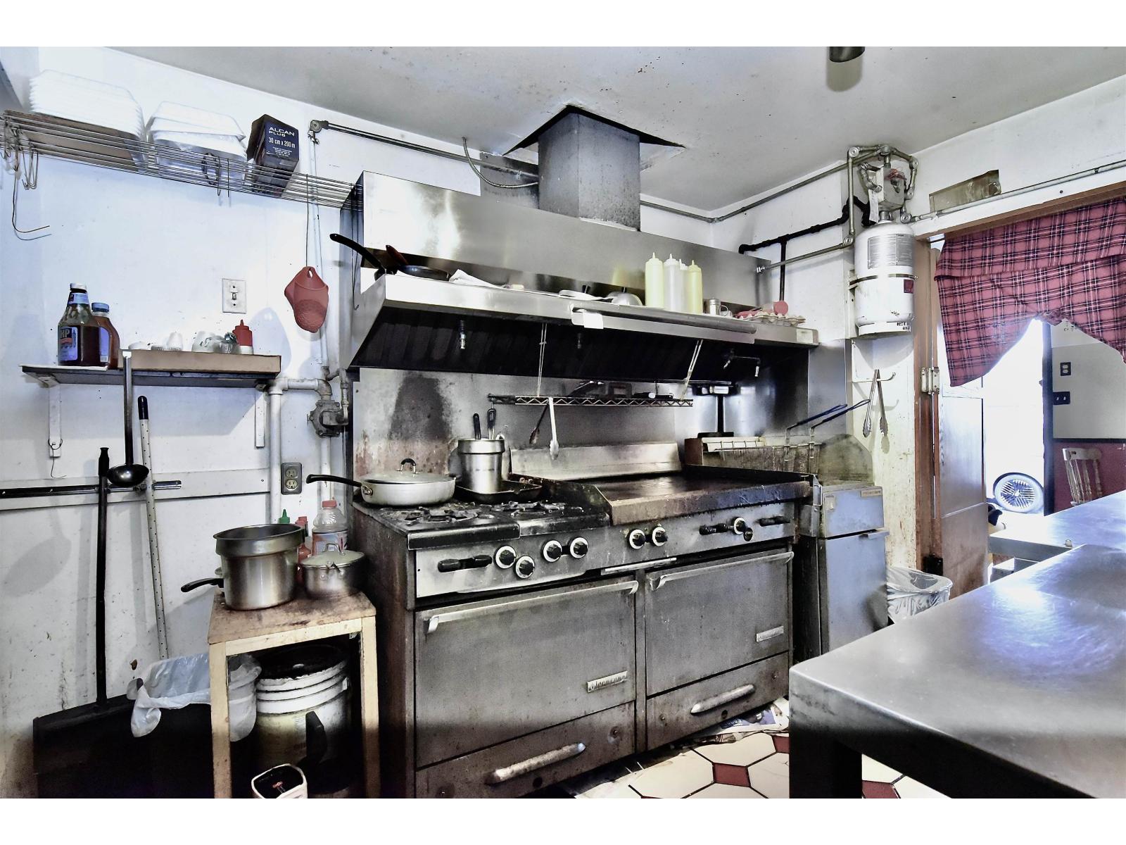 7117 Bridge Street, Mission, British Columbia  V2V 2X6 - Photo 13 - C8071622