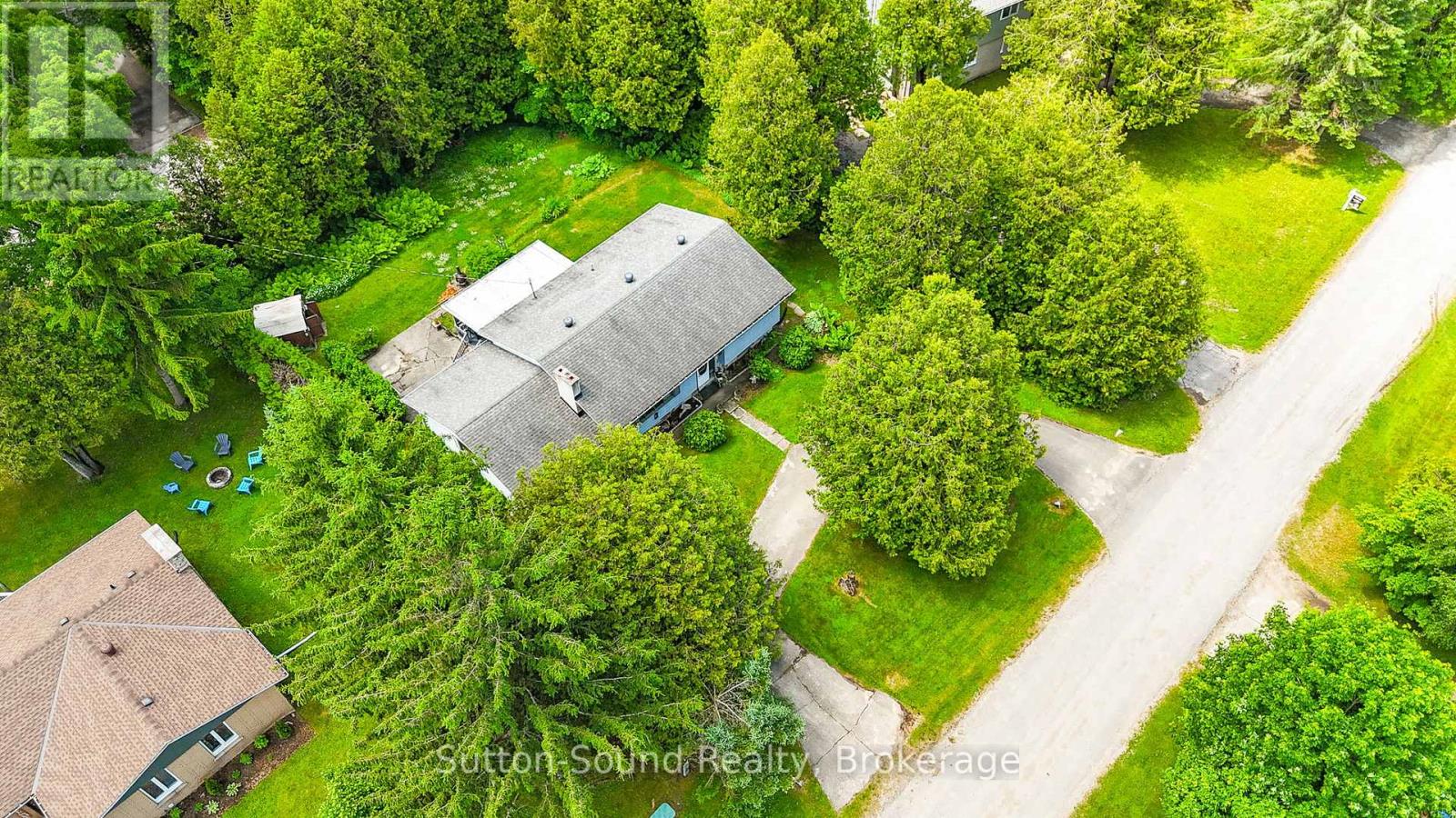 17 Front Street, South Bruce Peninsula, Ontario  N0H 1P0 - Photo 38 - X12241890