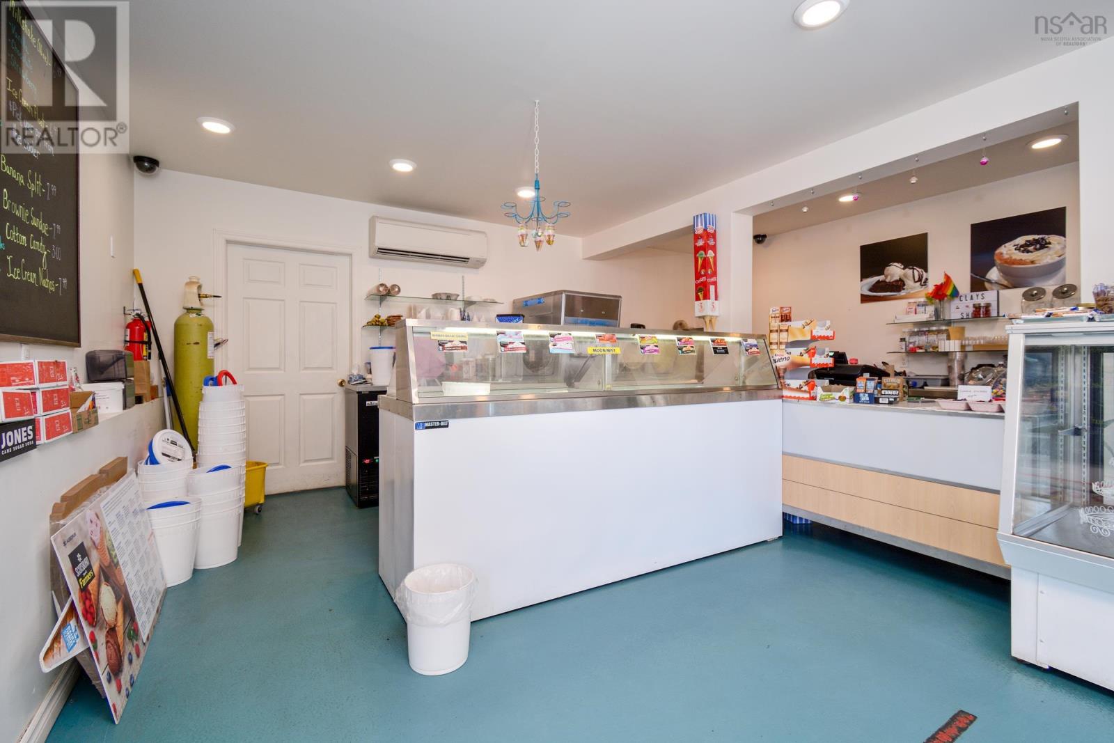 37867 Cabot Trail, Ingonish, Nova Scotia  B0C 1L0 - Photo 36 - 202519487