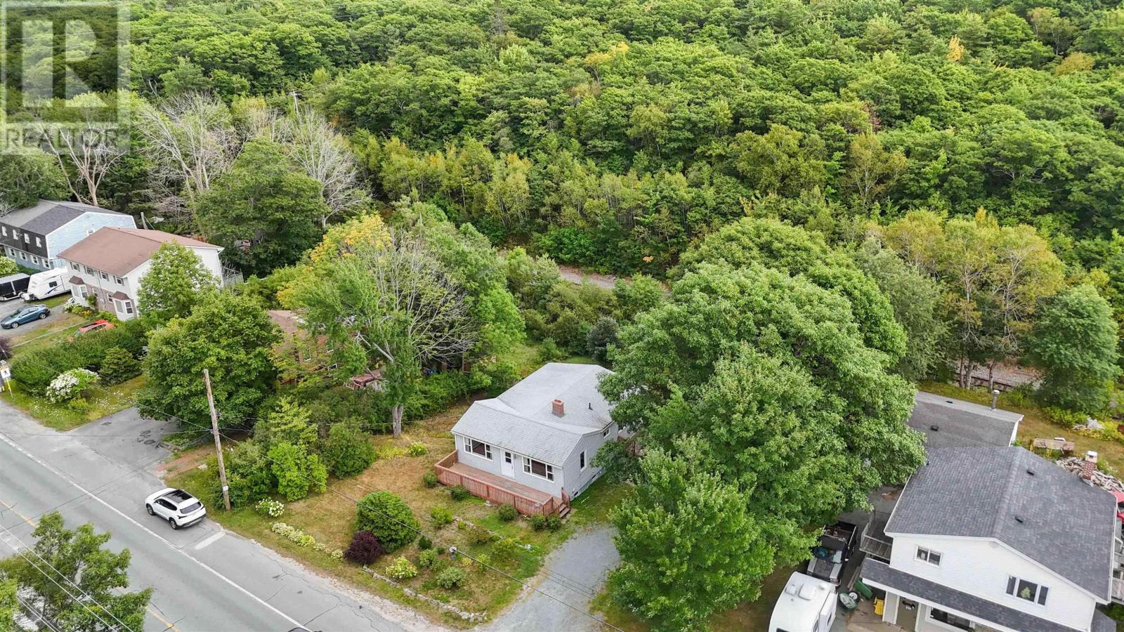 409 Rocky Lake Drive, Bedford, Nova Scotia  B4A 2T4 - Photo 34 - 202520739