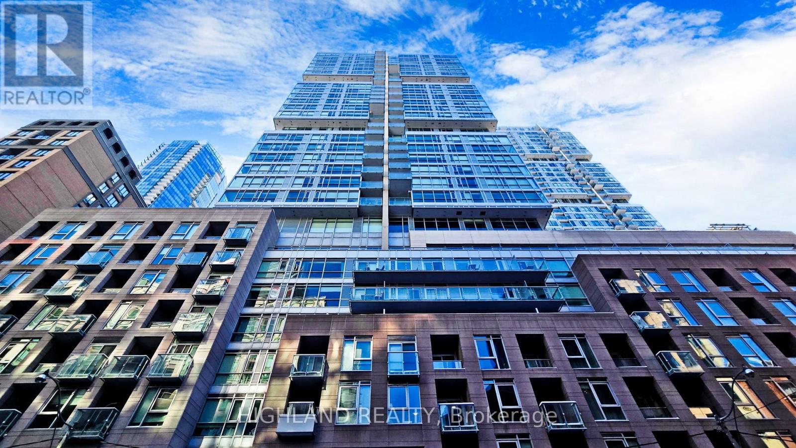 202 - 199 RICHMOND STREET W, Toronto, Ontario