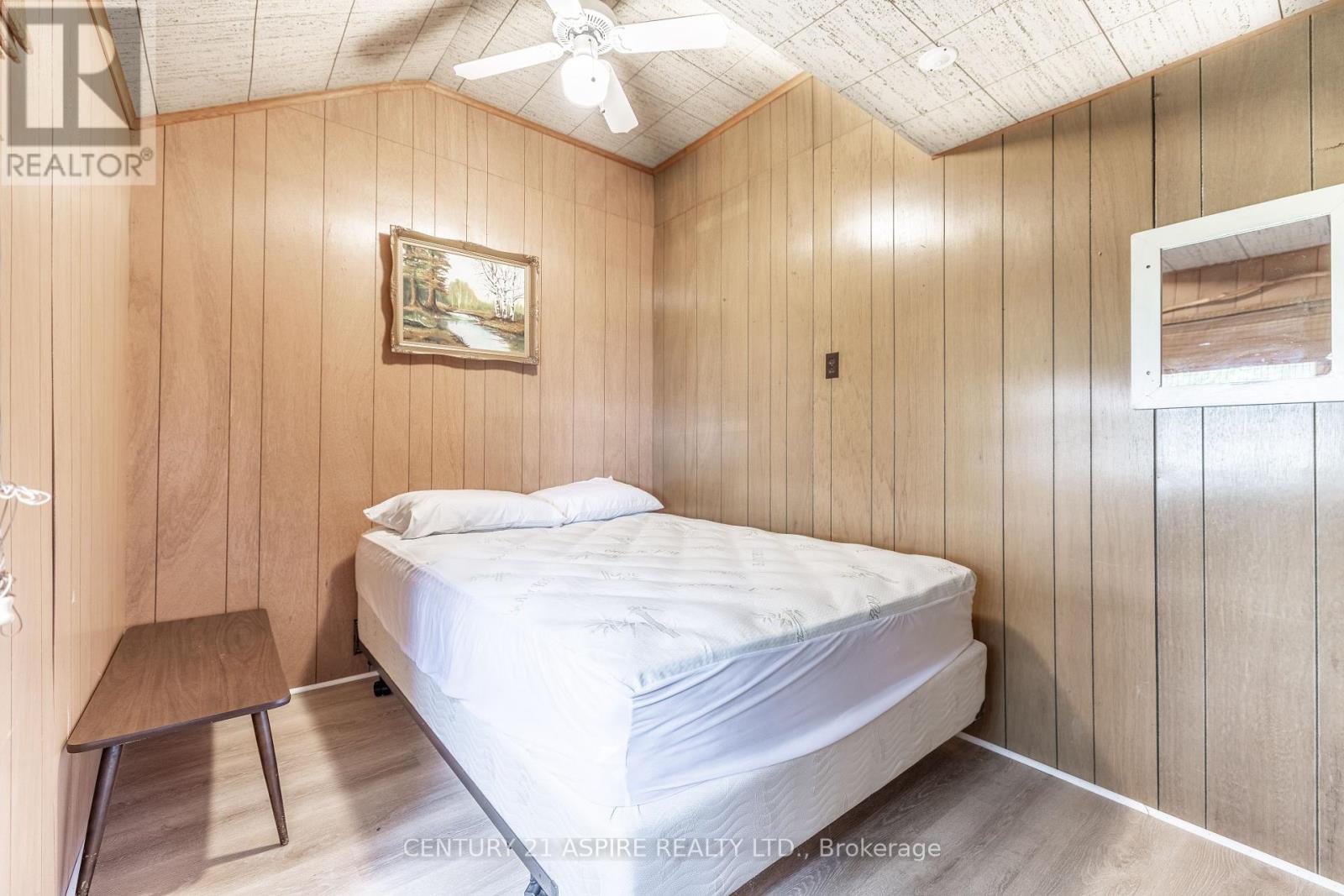 794 Forest Park Road, Laurentian Valley, Ontario  K8A 6W2 - Photo 19 - X12367737
