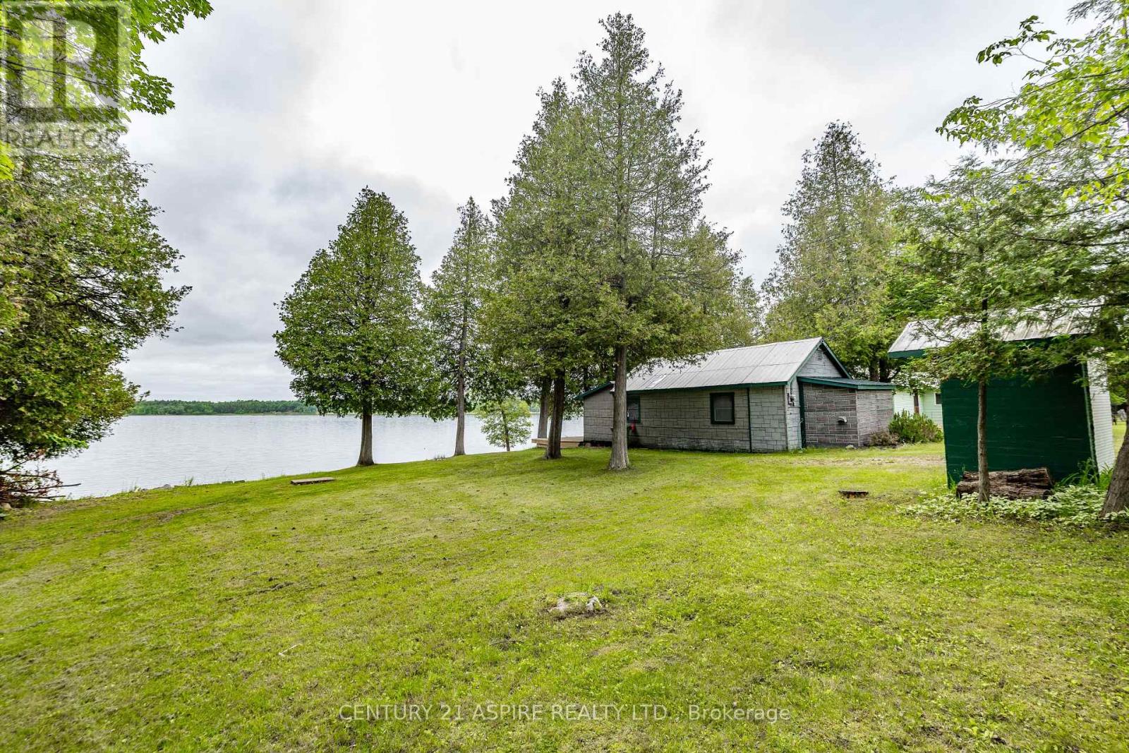 794 Forest Park Road, Laurentian Valley, Ontario  K8A 6W2 - Photo 24 - X12367737