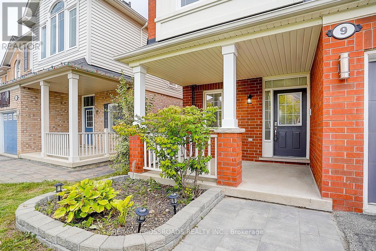Property at 9 WHITEROSE LANE image 3