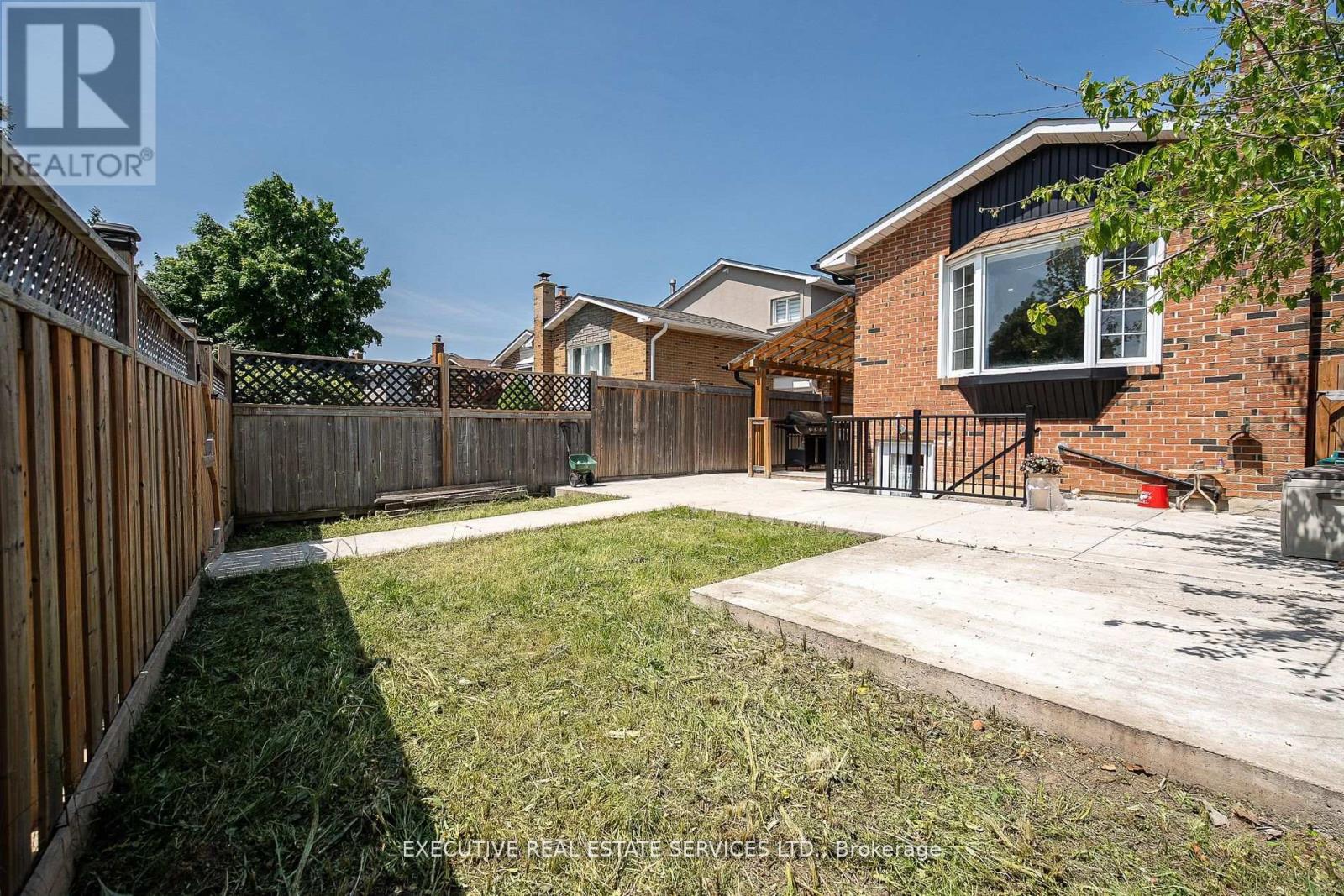 4 Simmons Boulevard, Brampton, Ontario  L6V 3V5 - Photo 44 - W12367686