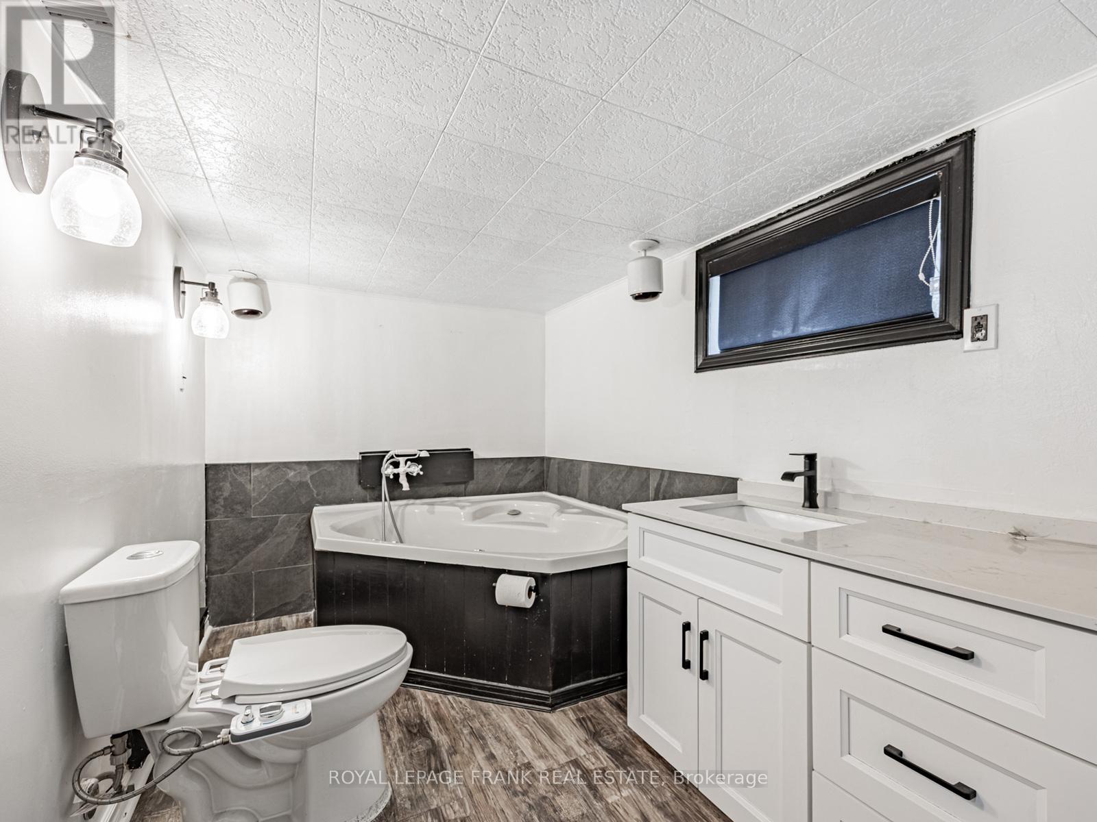 330 Arthur Street, Oshawa, Ontario  L1H 1P3 - Photo 19 - E12367757