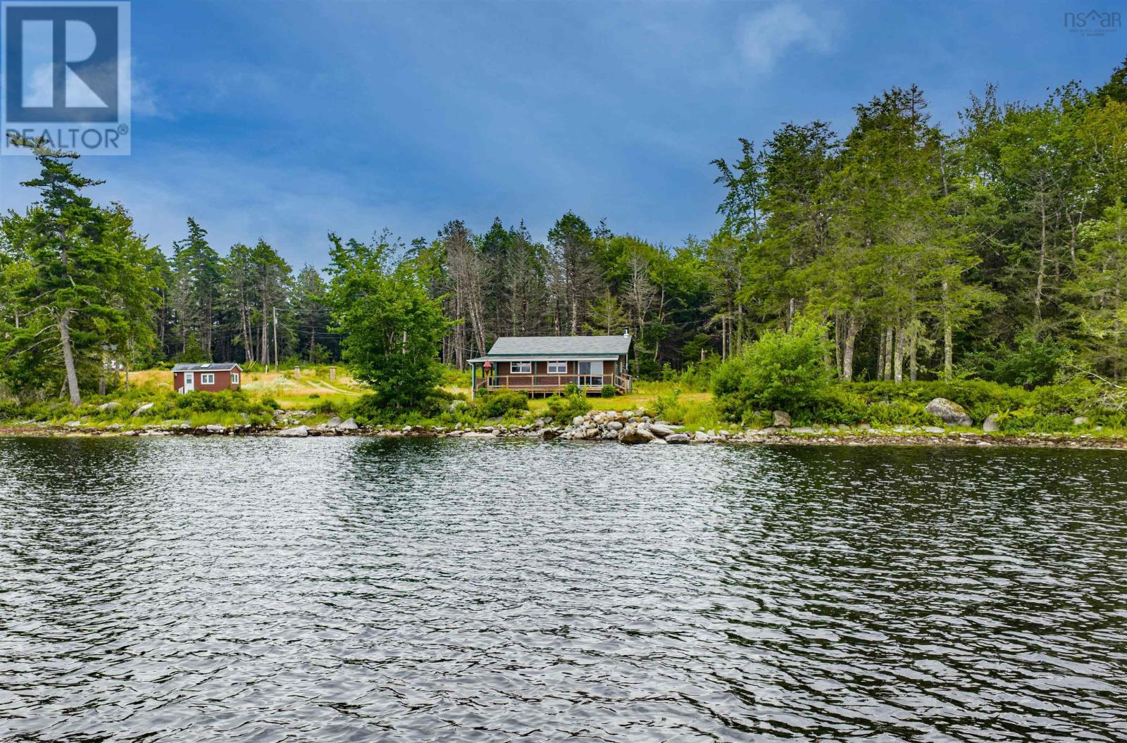225 Hemlock Haven, Lower Ohio, Nova Scotia