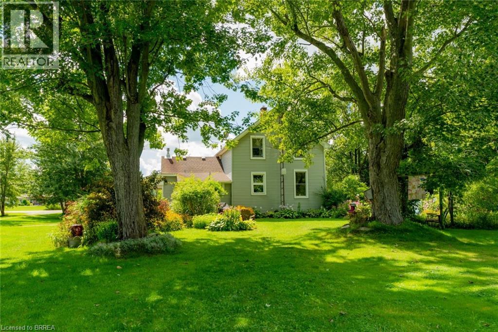 Photo 11 of 43 for 21266 Thames Road