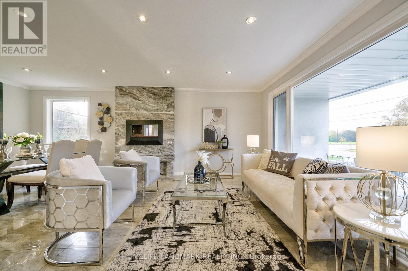 Property at 373 THE WESTWAY image 5