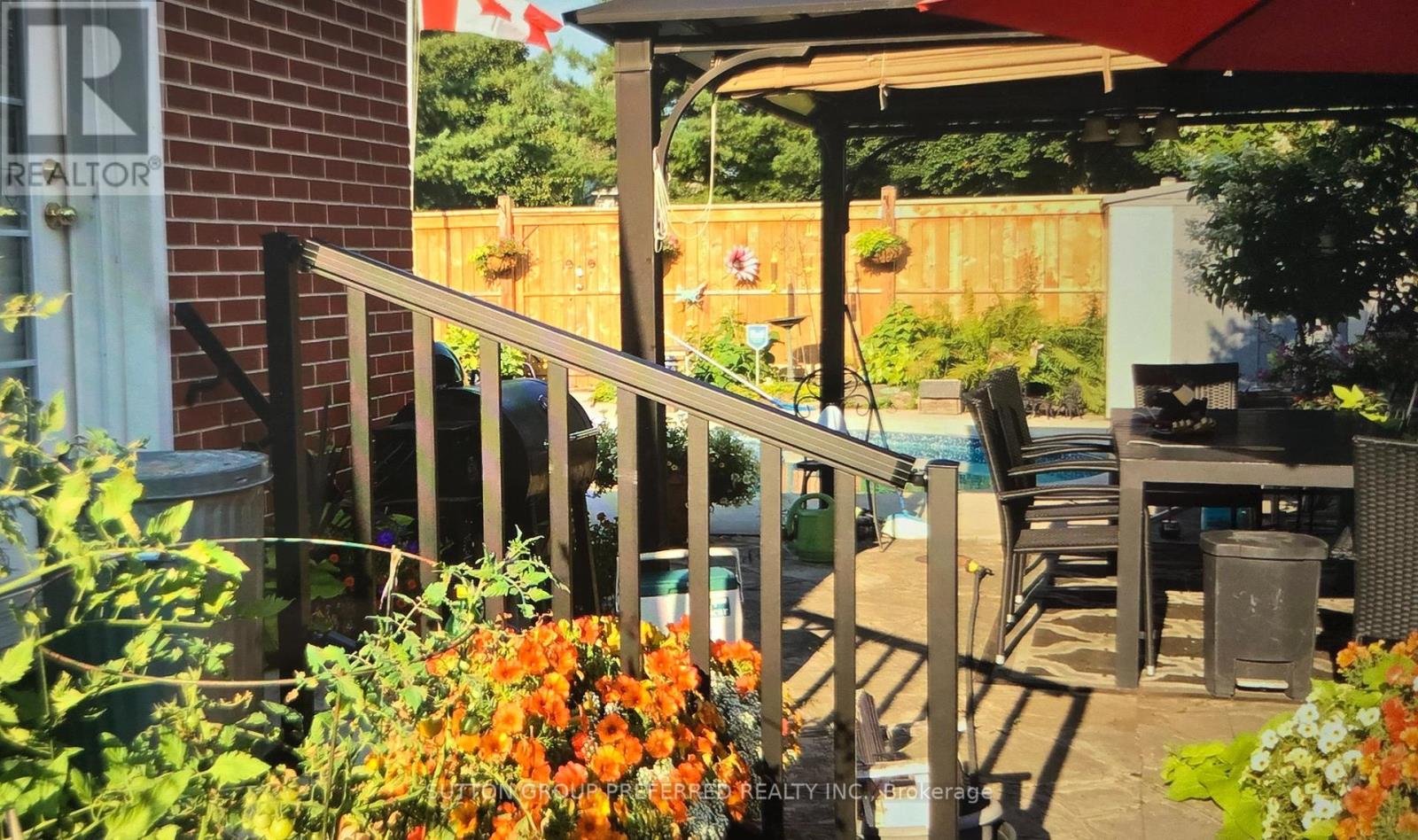 303 Admiral Drive, London East, Ontario  N5V 1J2 - Photo 32 - X12367775