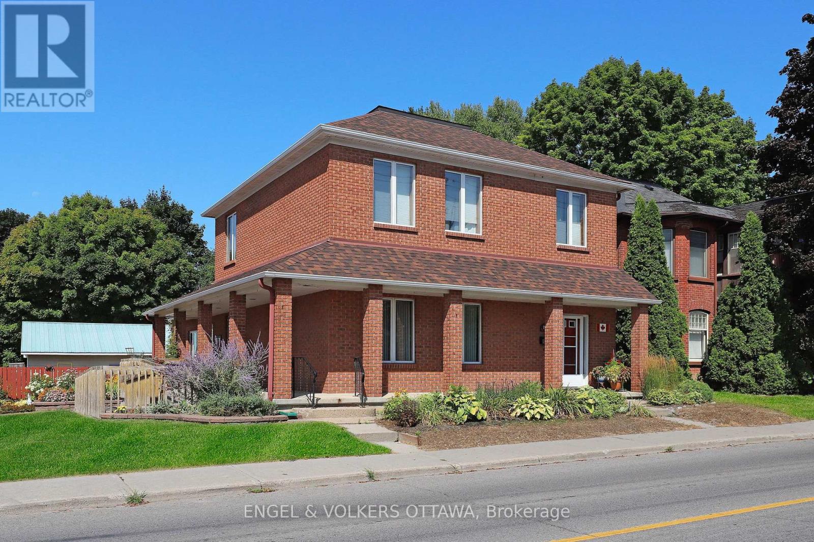190 JOHN STREET N, Arnprior, Ontario
