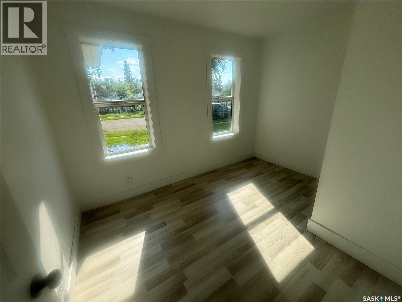 220 Stovel Avenue E, Melfort, Saskatchewan  S0E 1A0 - Photo 11 - SK016828