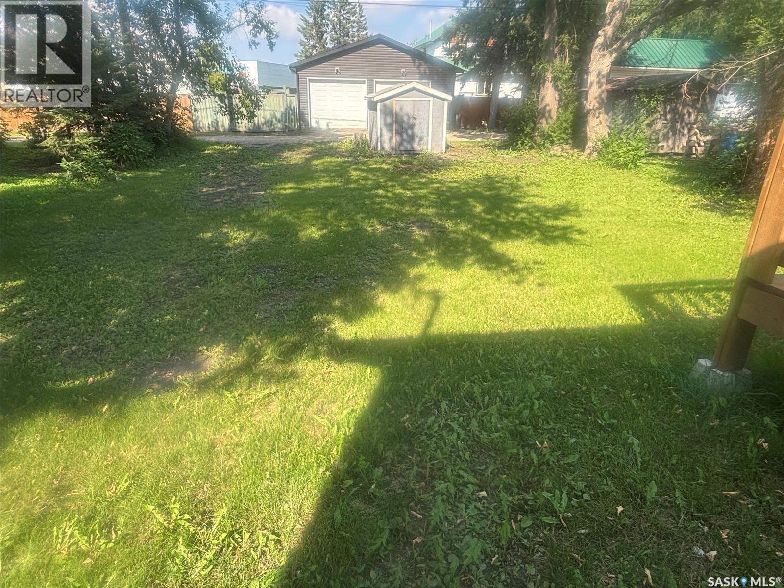 220 Stovel Avenue E, Melfort, Saskatchewan  S0E 1A0 - Photo 8 - SK016828