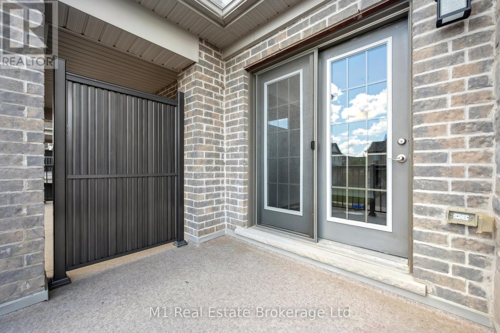 13 Meadowridge Street, Kitchener, Ontario  N2P 0H2 - Photo 27 - X12367777