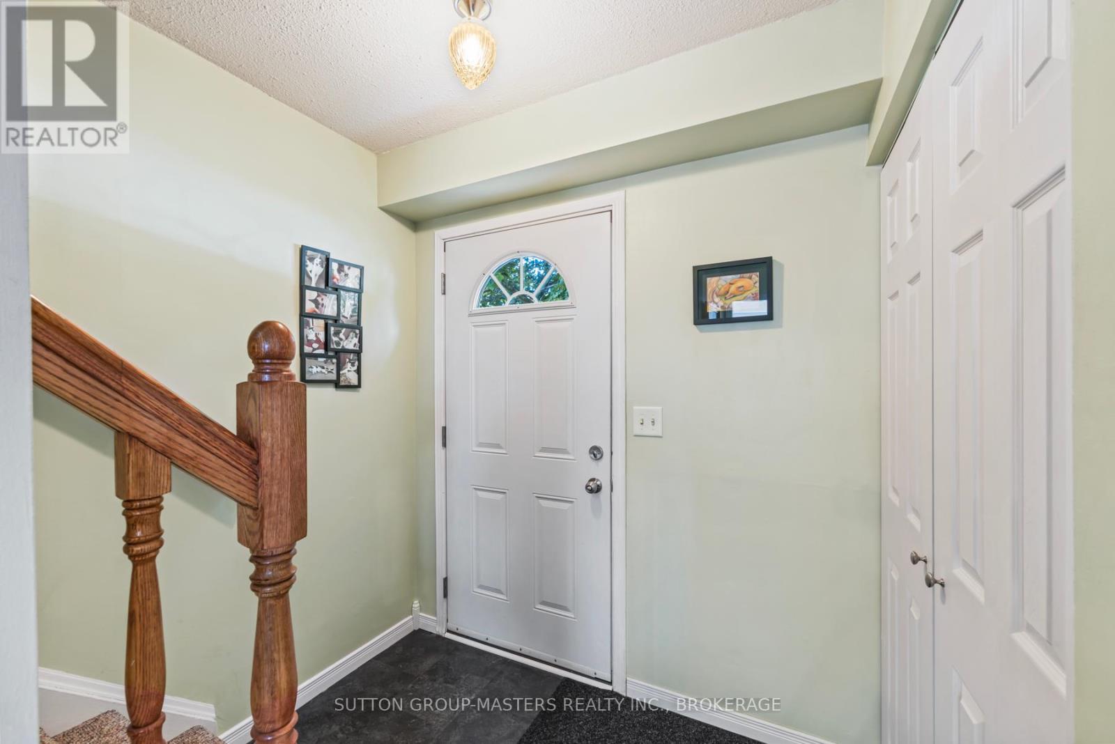 759 Somerset Crescent, Kingston, Ontario  K7P 1G3 - Photo 3 - X12367803