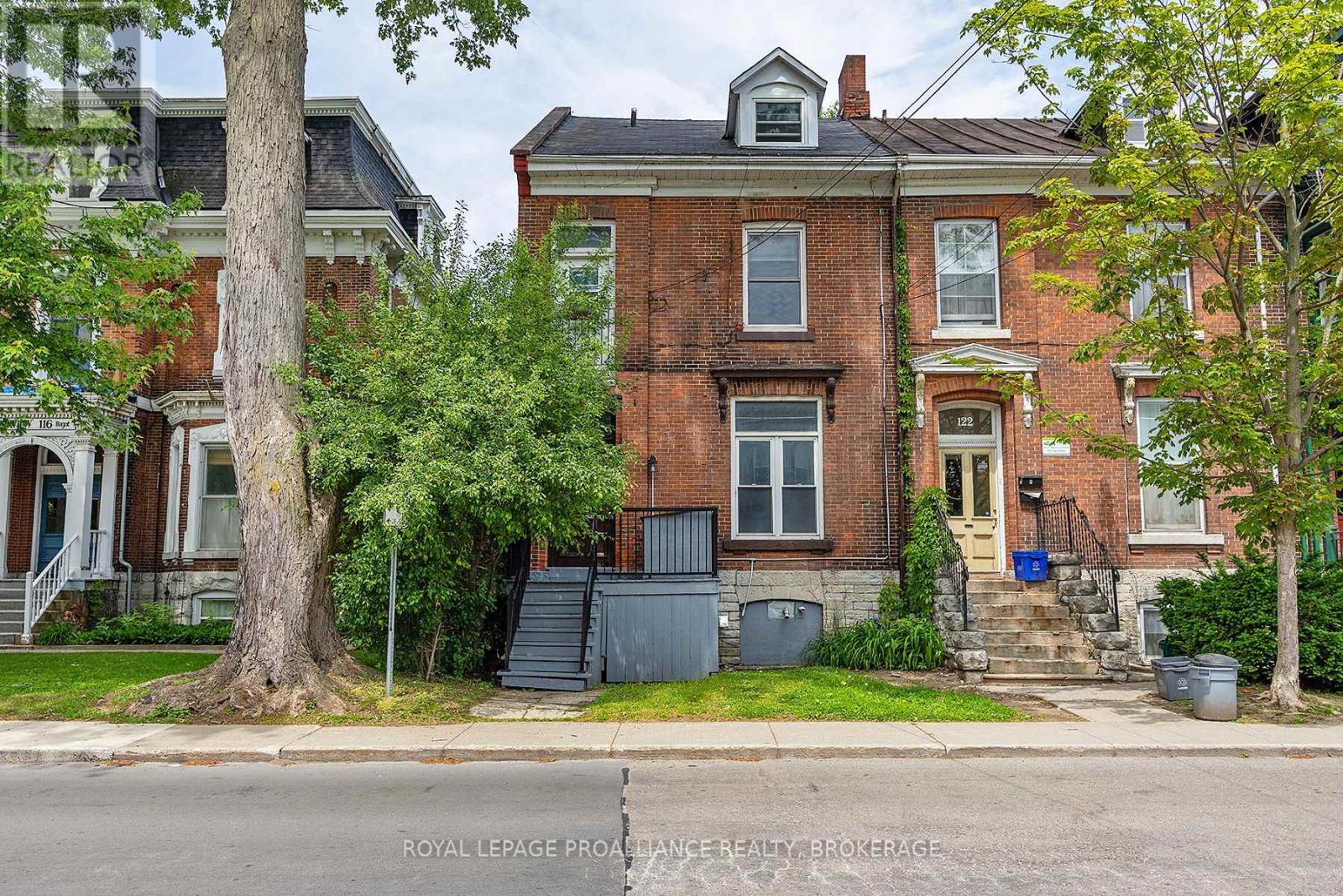 120 Bagot Street, Kingston, Ontario  K7L 3E5 - Photo 1 - X12367810