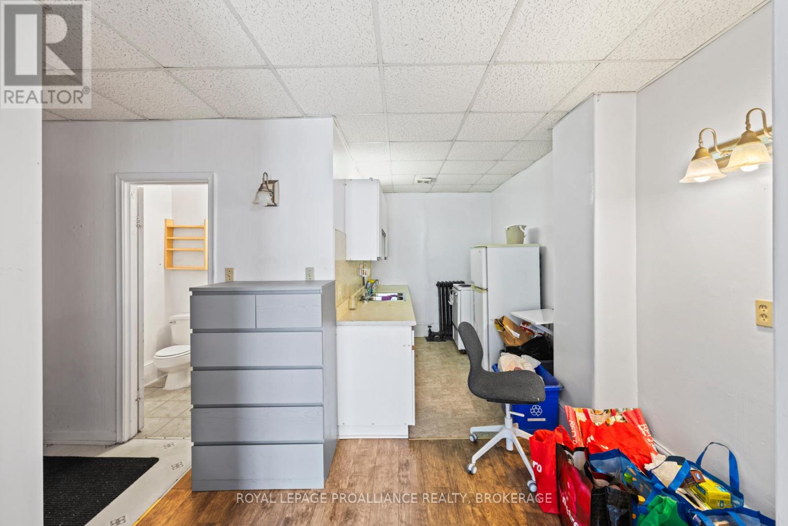 120 Bagot Street, Kingston, Ontario  K7L 3E5 - Photo 19 - X12367810