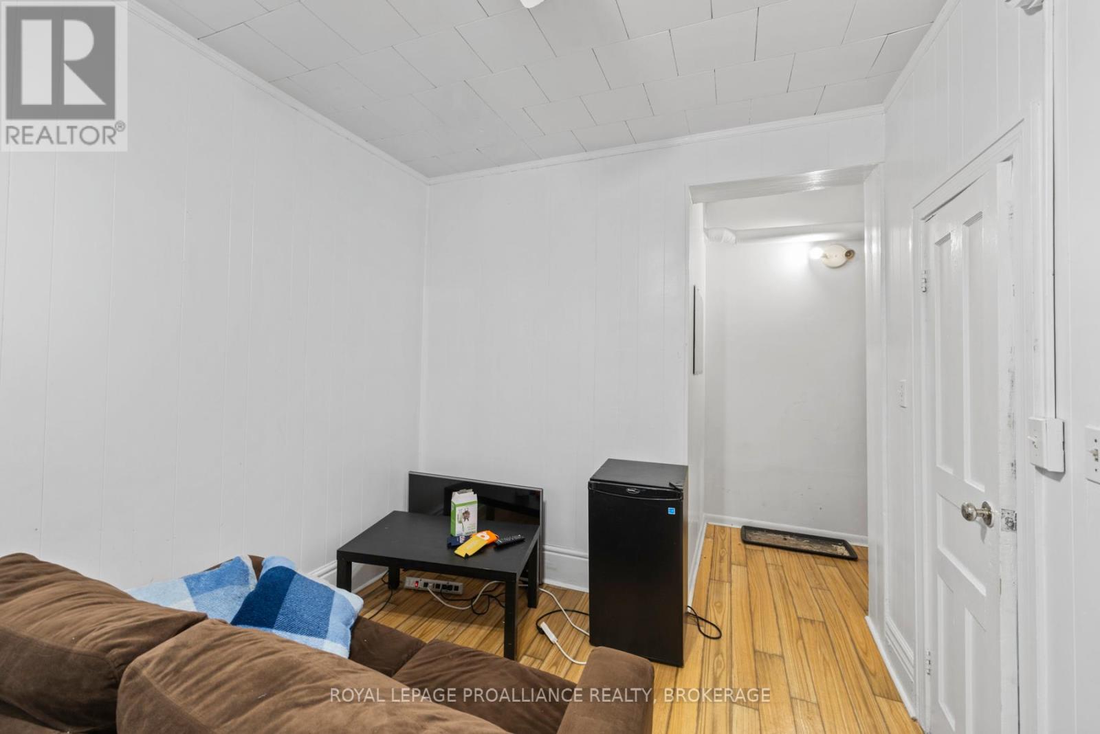 120 Bagot Street, Kingston, Ontario  K7L 3E5 - Photo 7 - X12367810