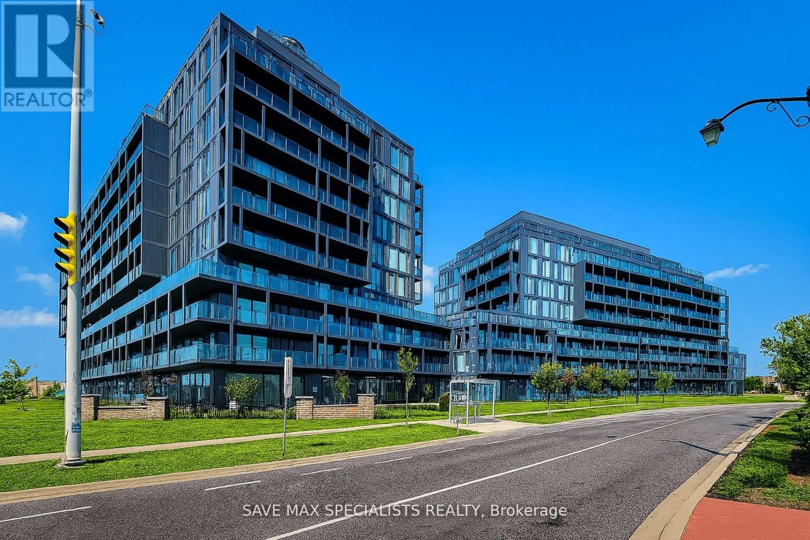 B201 - 3200 DAKOTA COMMON COURT, Burlington, Ontario
