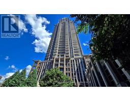 2004 - 388 PRINCE OF WALES DRIVE, Mississauga, Ontario