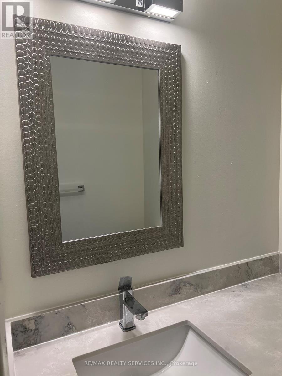 49 - 93 Hansen Road N, Brampton, Ontario  L6V 3C8 - Photo 10 - W12367812